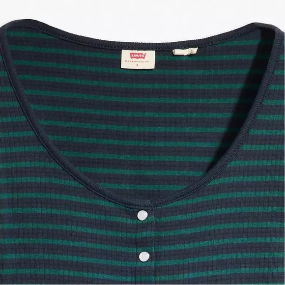 Levi’s Women’s LONG SLEEVE BRITT SNAP FRONT TOP  Green and Navy Stripes Size XL - Picture 2 of 12